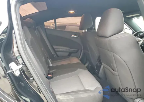 2021 Dodge Charger Sxt z USA, uszkodzony, nr VIN 2C3CDXBG1MH678010